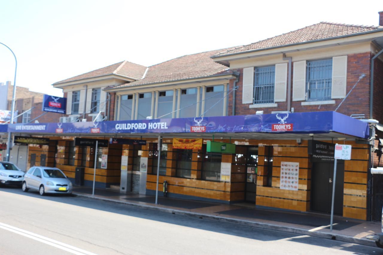 Guildford Hotel Exterior foto